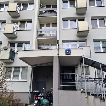 With Air Conditioning Next To Arkadia Park, 38 Sq Meters