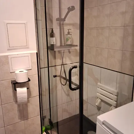 With Air Conditioning Next To Arkadia Park, 38 Sq Meters Διαμέρισμα Βαρσοβία